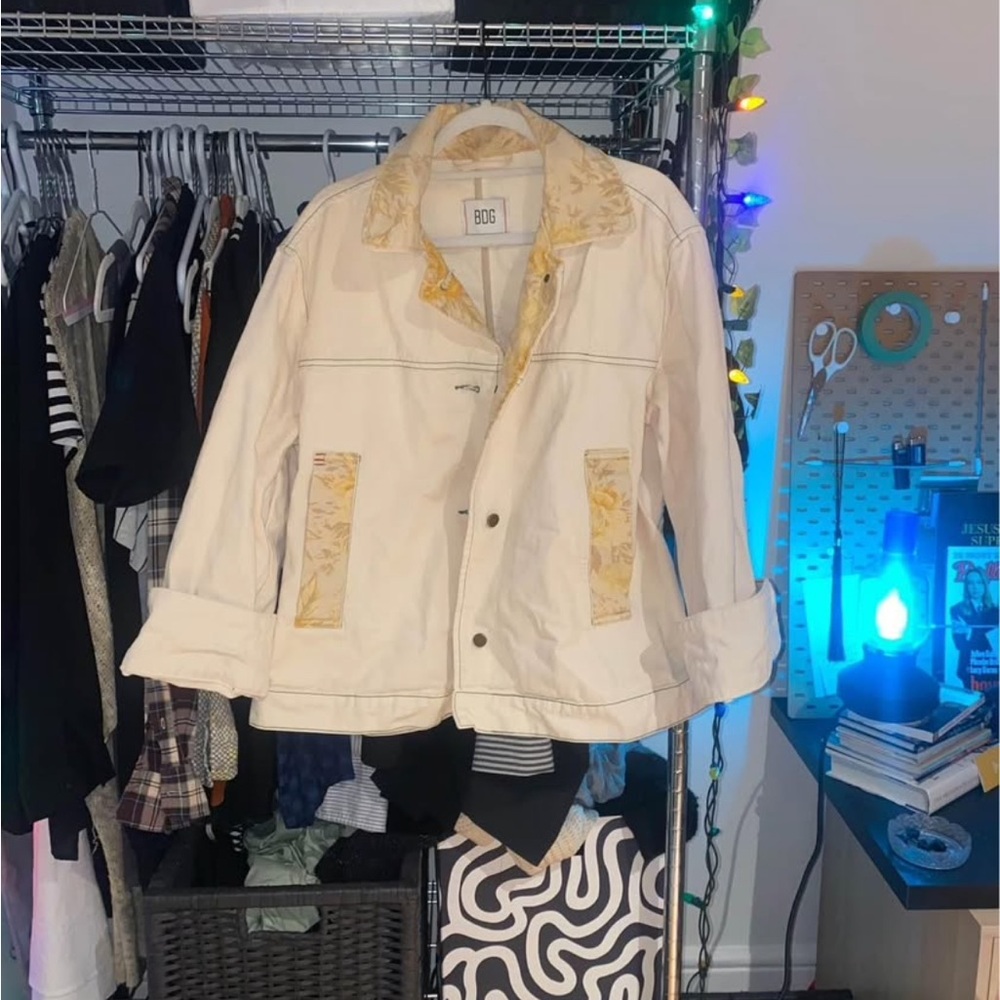Urban Outfitters Cream Floral Chore Jacket